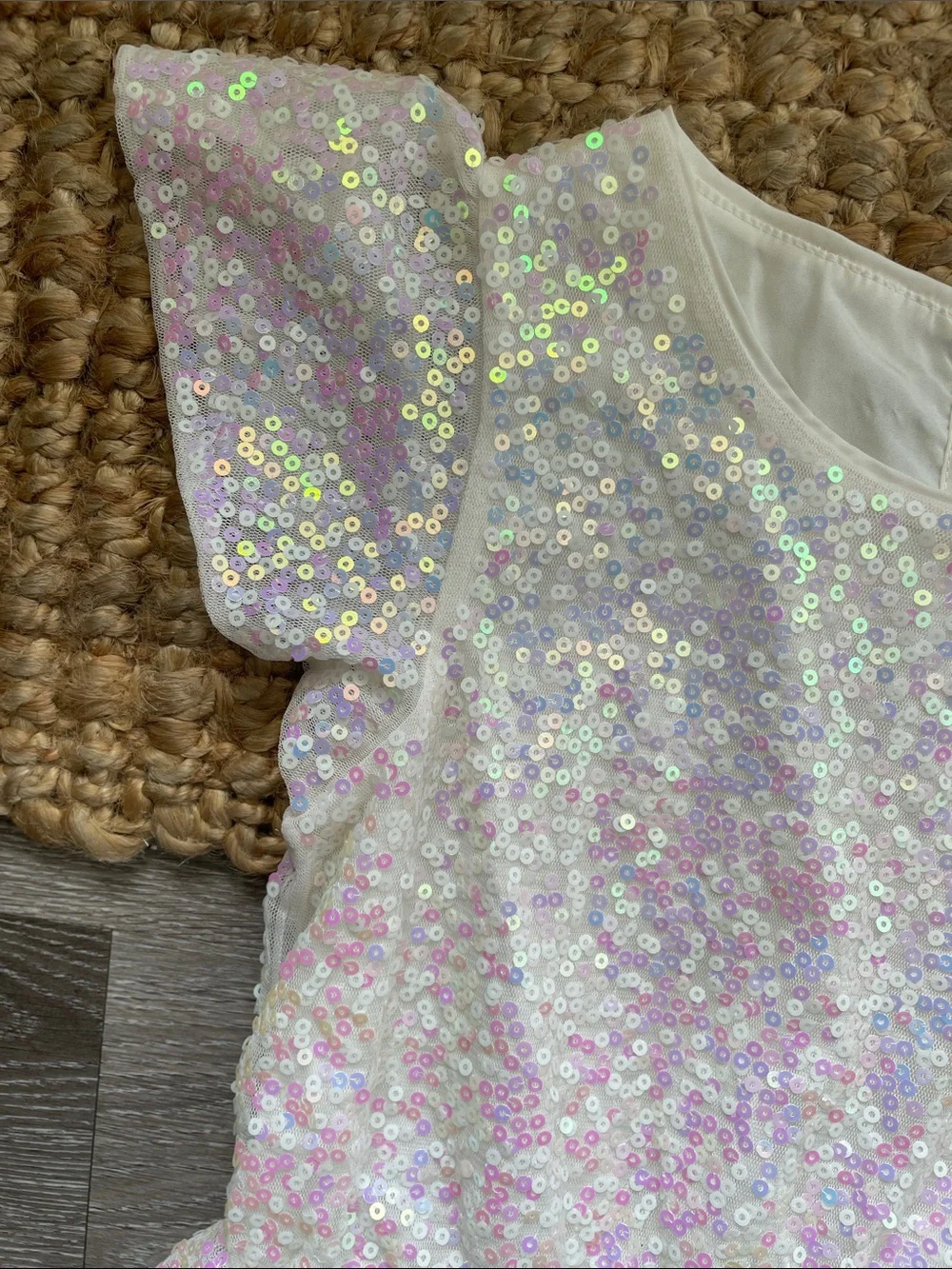 H&M White Iridescent Sequin Girls' Party Dress~size 8/9 years